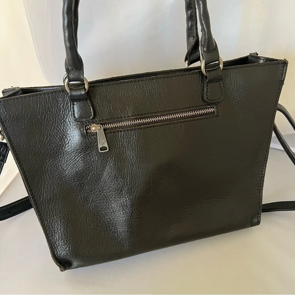 Patricia Nash Black Leather Tote with Gold & silver hardware - Picture 3 of 9